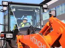 機械メーカー体験の様子1