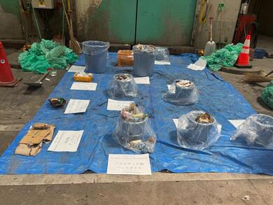 令和6年度ごみ質分析調査展開後写真（プラットホームにて）